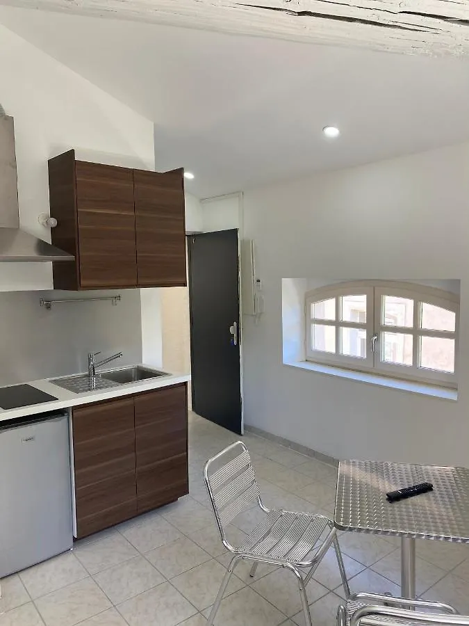 Five Stars S1 Aparthotel Marseille