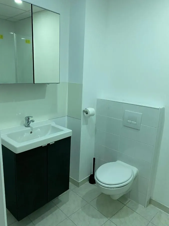 Five Stars S1 Aparthotel Marseille France